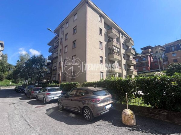 appartamento in vendita a Como in zona Borghi