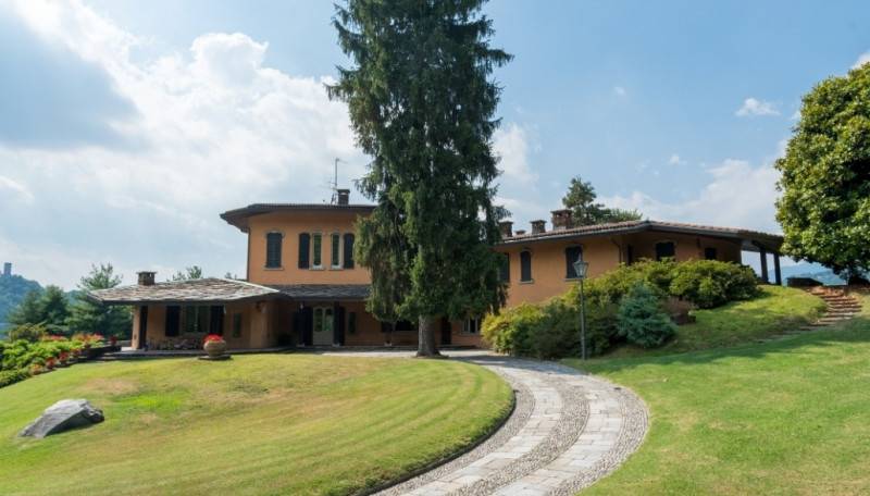 casa indipendente in vendita a Como in zona Como Centro