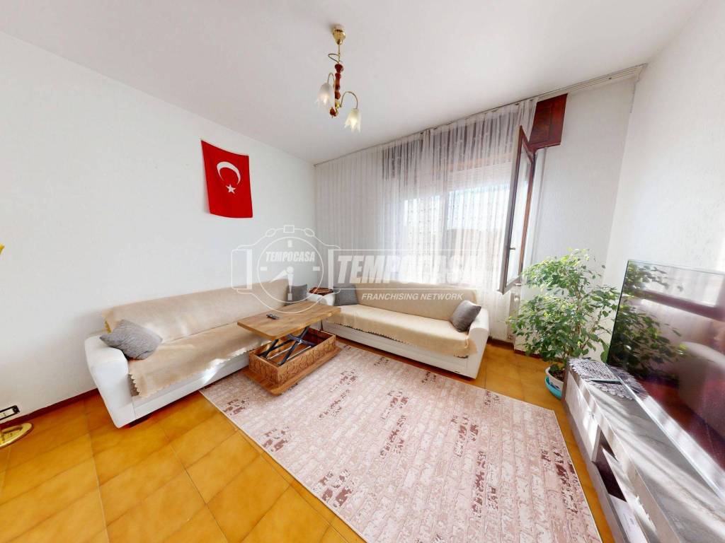 appartamento in vendita a Como in zona Camerlata