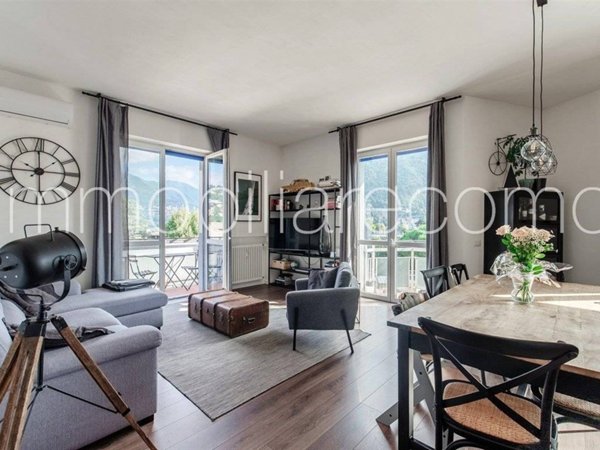 appartamento in vendita a Como in zona Como Centro