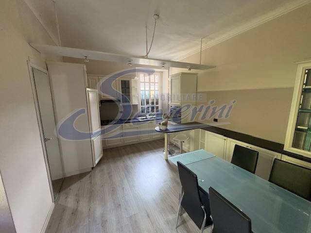 appartamento in vendita a Como in zona Borghi