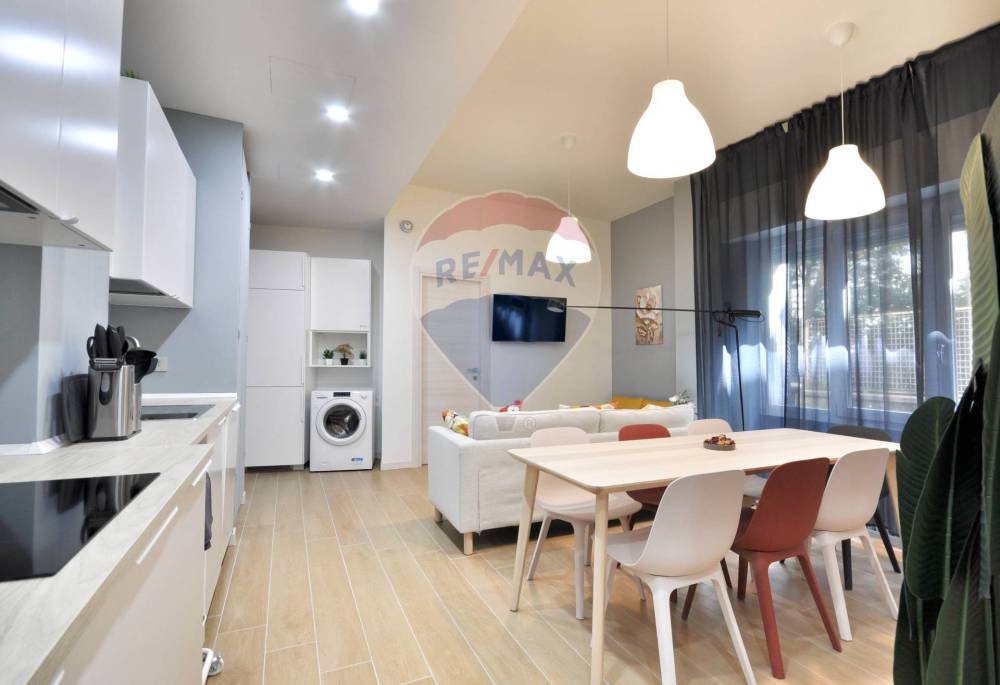 appartamento in vendita a Como in zona Como Centro