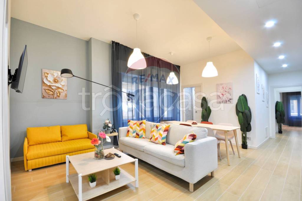 appartamento in vendita a Como in zona Como Centro