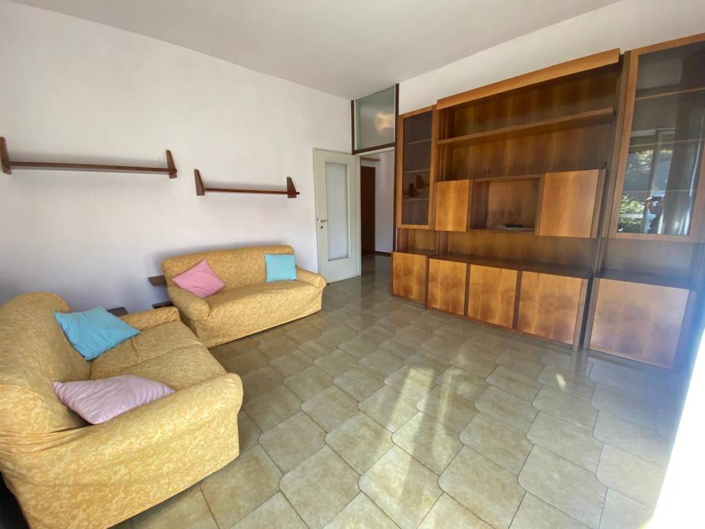 appartamento in vendita a Como in zona Como Centro