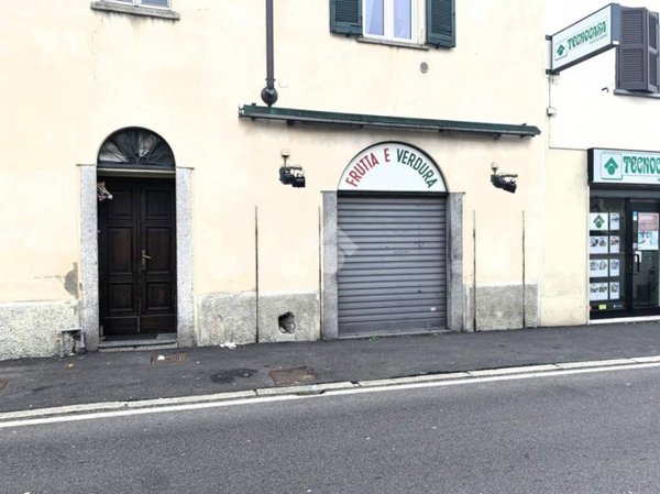negozio in vendita a Como in zona Albate