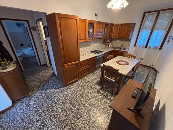 appartamento in vendita a Como in zona Breccia