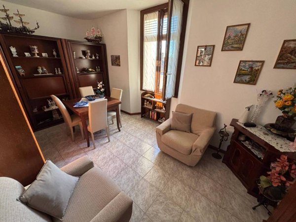 appartamento in vendita a Como in zona Breccia