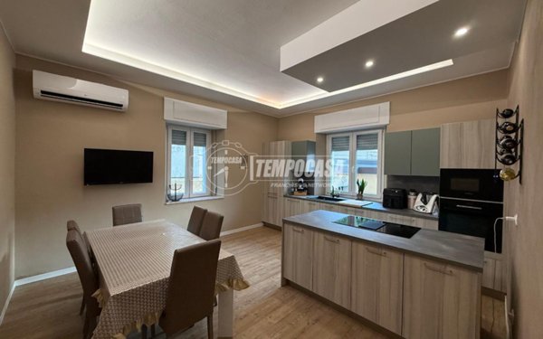 appartamento in vendita a Como in zona Sagnino