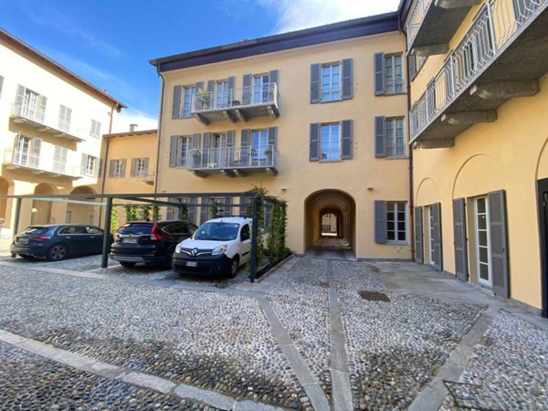 appartamento in vendita a Como in zona Como Centro
