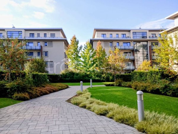 appartamento in vendita a Como in zona Albate