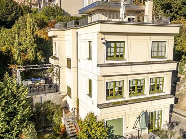 casa indipendente in vendita a Como in zona Prudenziana