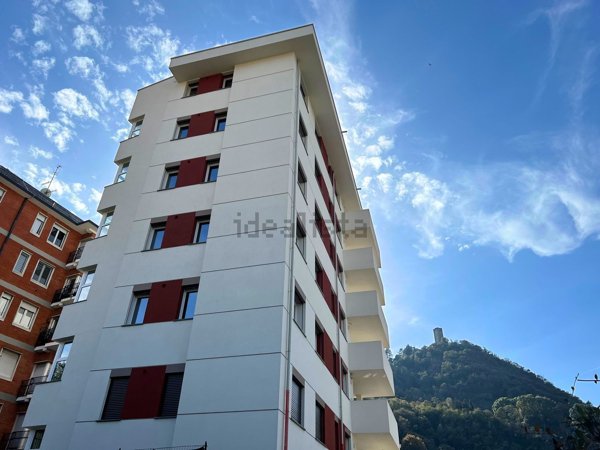 appartamento in vendita a Como in zona Borghi