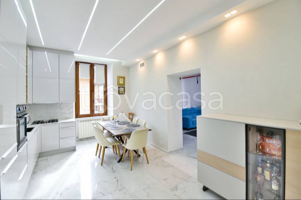 appartamento in vendita a Como in zona Monte Olimpino
