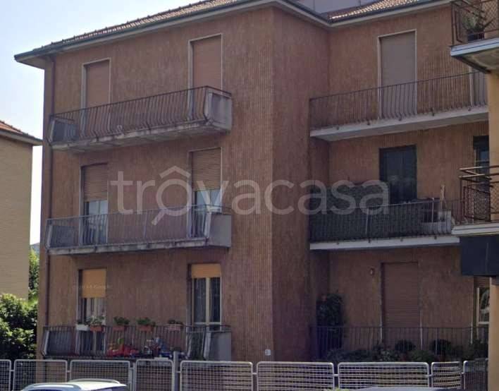 appartamento in vendita a Como in zona Caserme