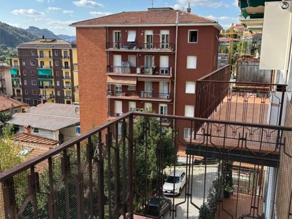 appartamento in vendita a Como in zona Monte Olimpino