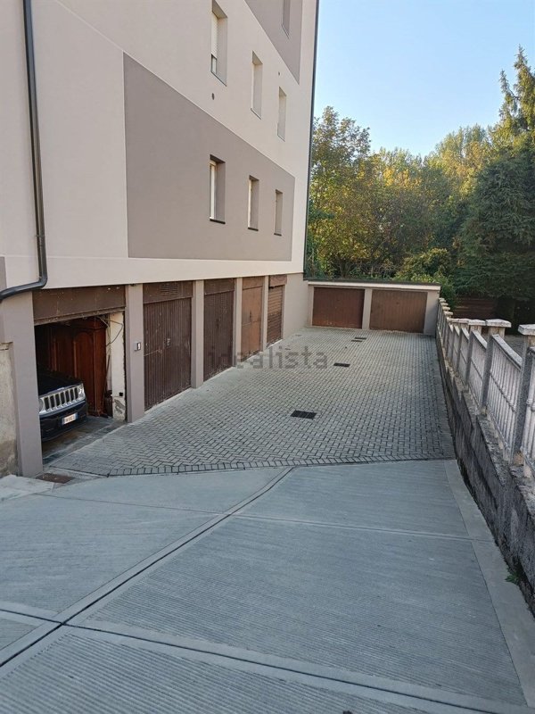 appartamento in vendita a Como in zona Rebbio