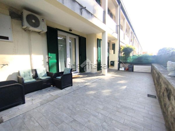 appartamento in vendita a Como in zona Albate
