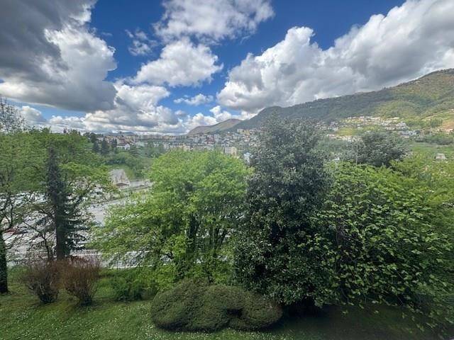appartamento in vendita a Como in zona Sagnino