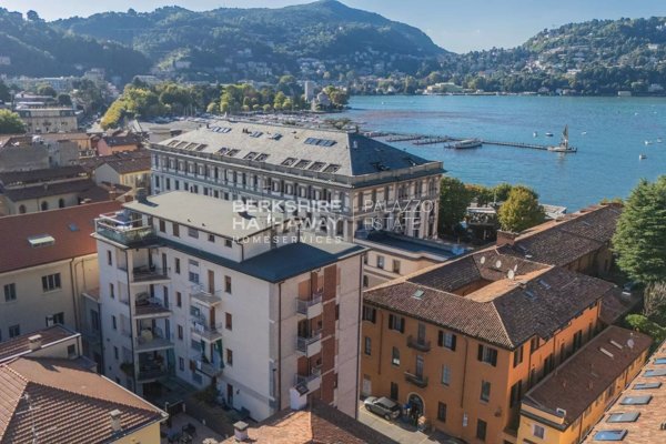 appartamento in vendita a Como in zona Como Centro