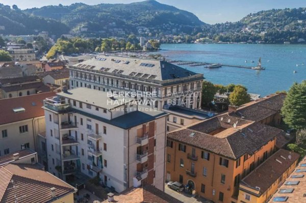 appartamento in vendita a Como in zona Como Centro