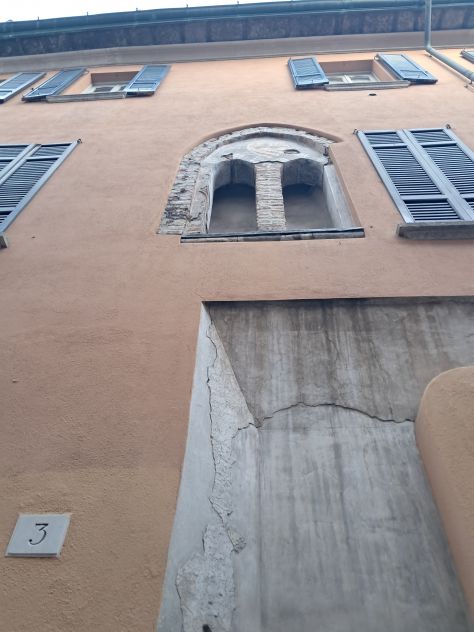 appartamento in vendita a Como in zona Piazza Volta