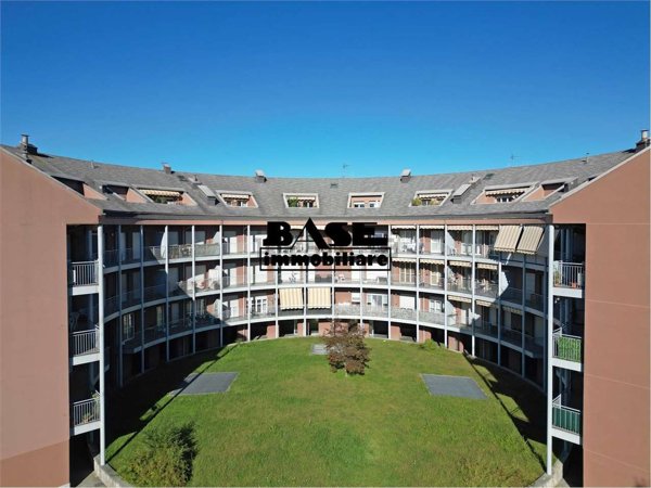 appartamento in vendita a Como in zona Albate