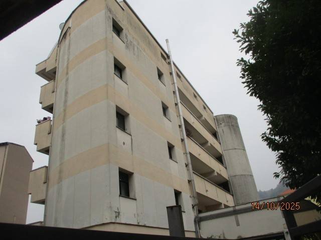 appartamento in vendita a Como in zona Borghi