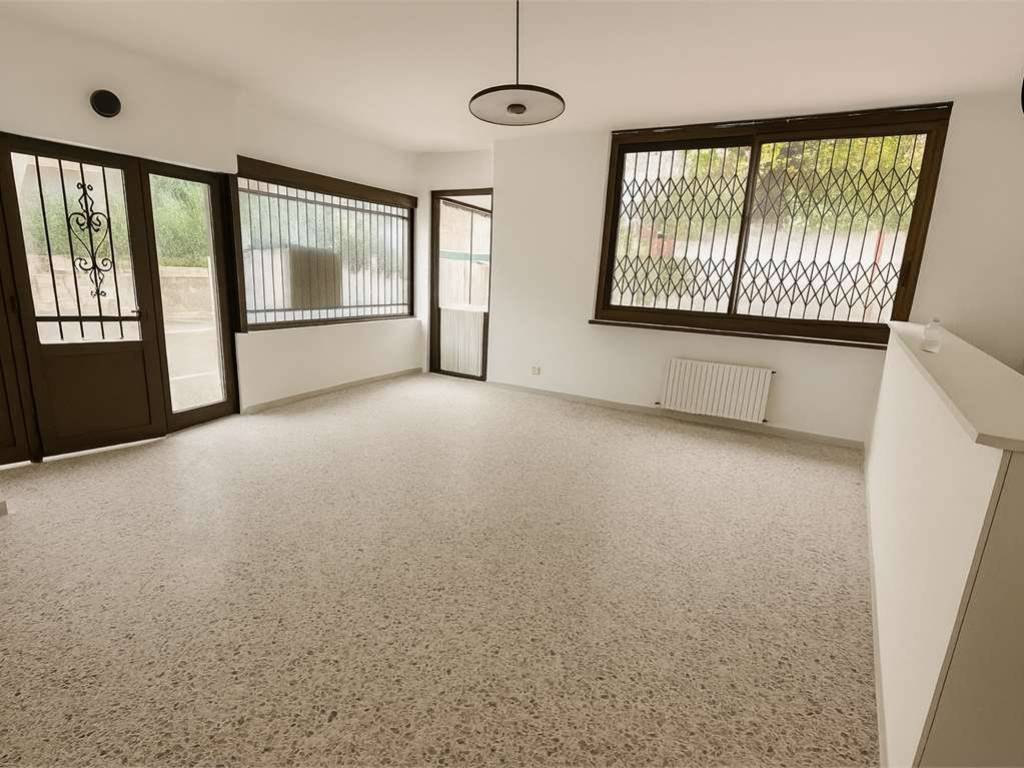 negozio in vendita a Como in zona Camerlata