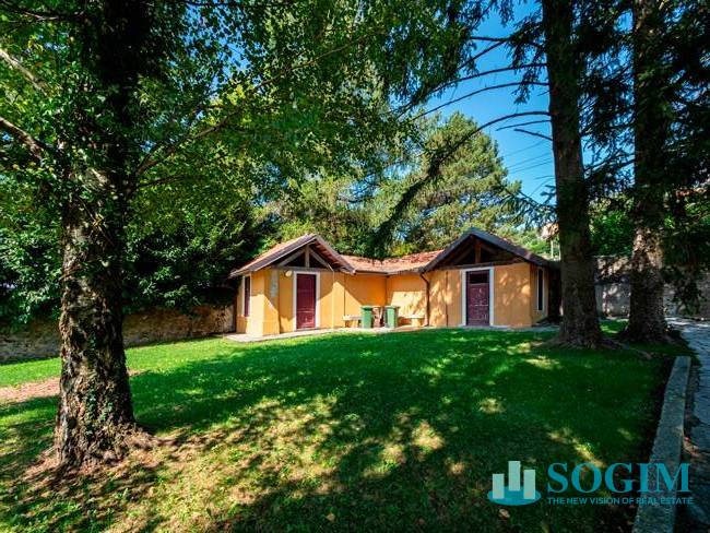 appartamento in vendita a Como in zona Grotta