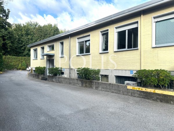 capannone in vendita a Como in zona Rebbio