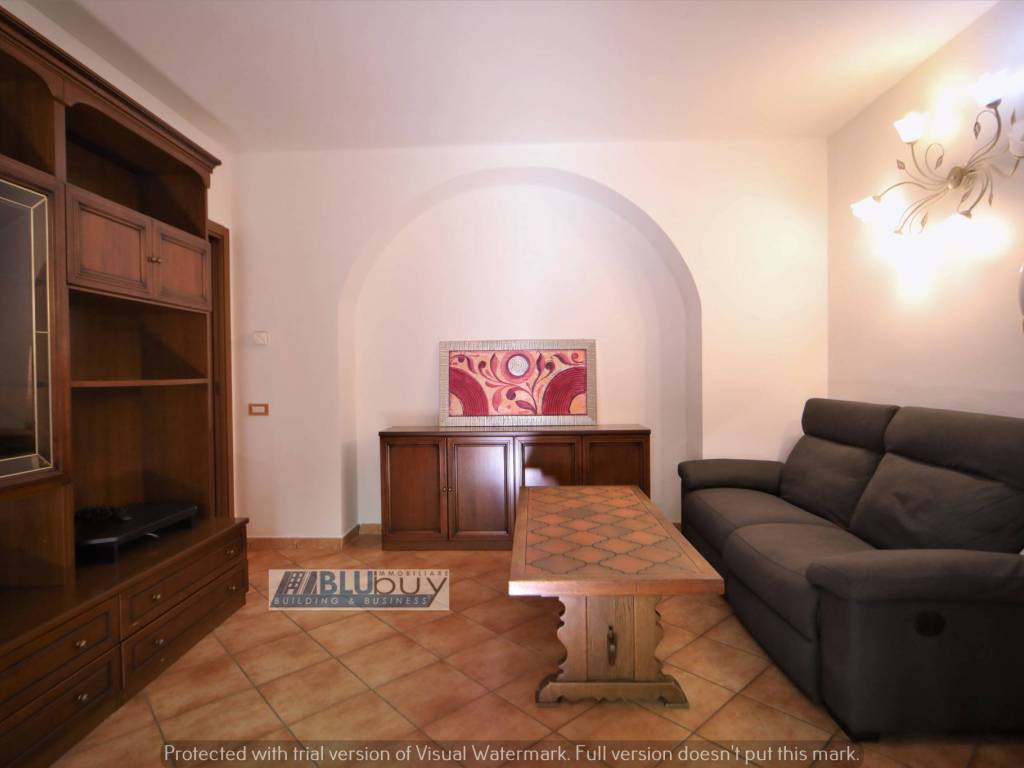 appartamento in vendita a Como in zona Tavernola