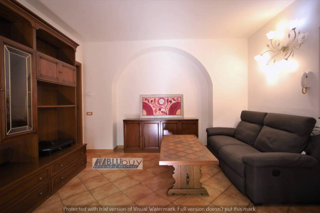 appartamento in vendita a Como in zona Ponte Chiasso