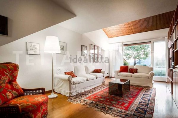 casa indipendente in vendita a Como in zona Como Centro