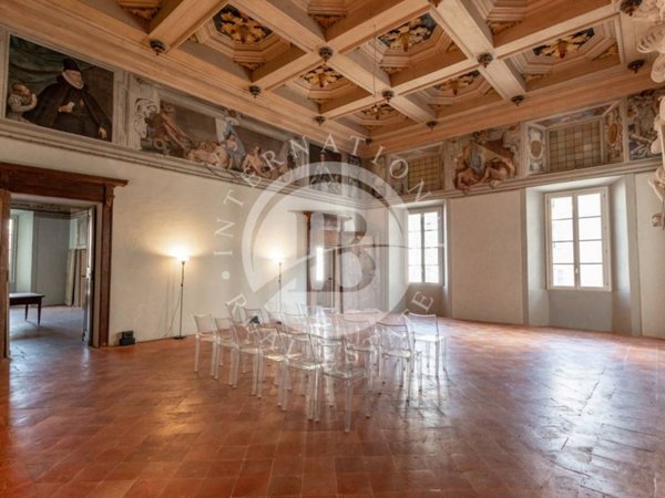 intera palazzina in vendita a Como in zona Prudenziana