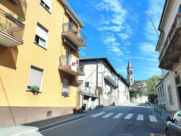 appartamento in vendita a Como in zona Rebbio
