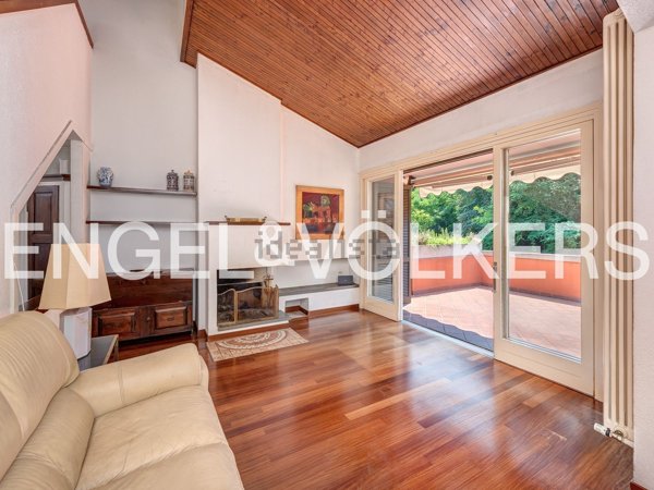 casa indipendente in vendita a Como