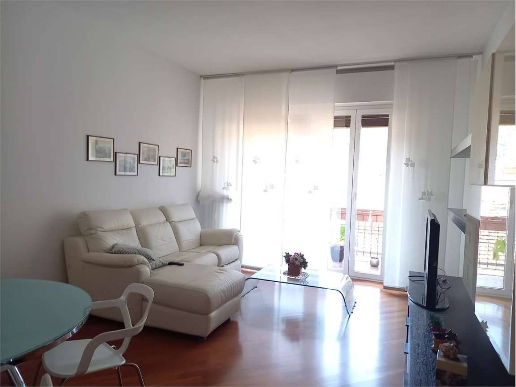 appartamento in vendita a Como in zona Borghi