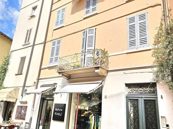 appartamento in vendita a Como in zona Como Centro