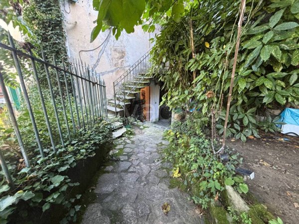 appartamento in vendita a Como in zona Villa Olmo