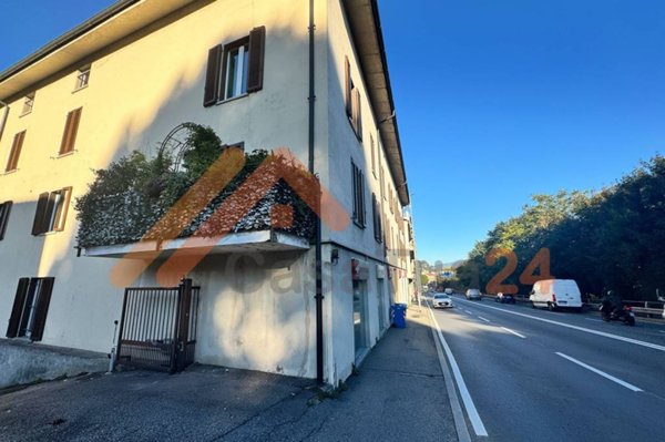 appartamento in vendita a Como in zona Caserme