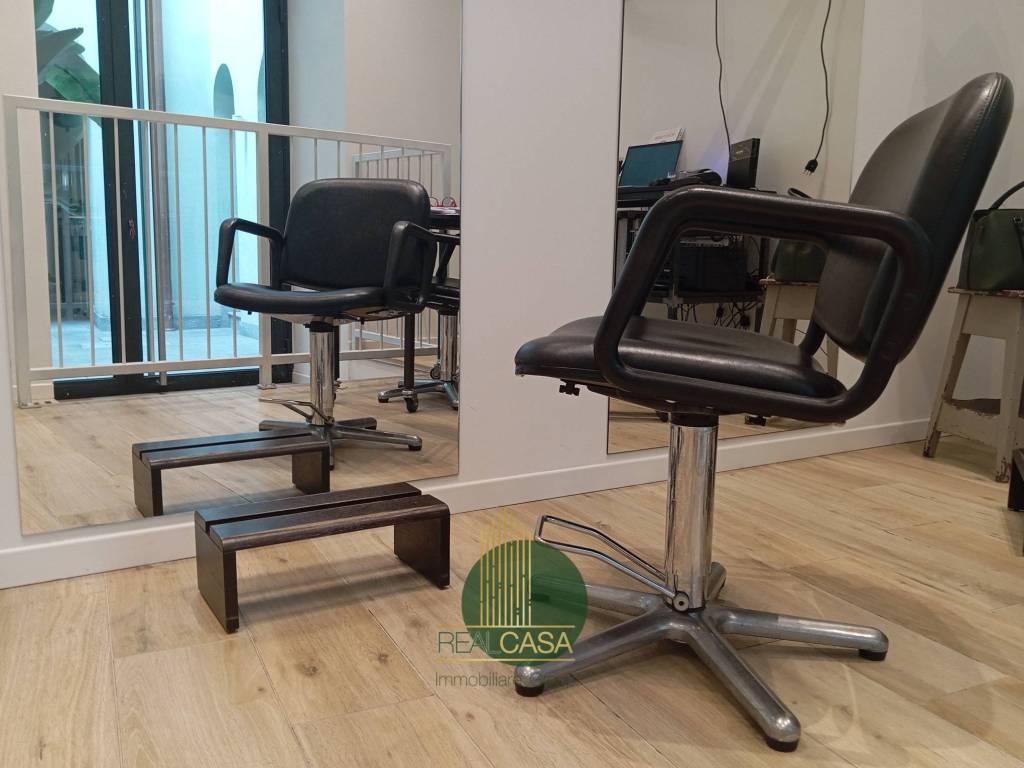 negozio in vendita a Como in zona Como Centro