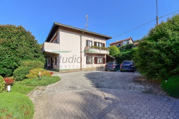 casa indipendente in vendita a Como in zona Trecallo