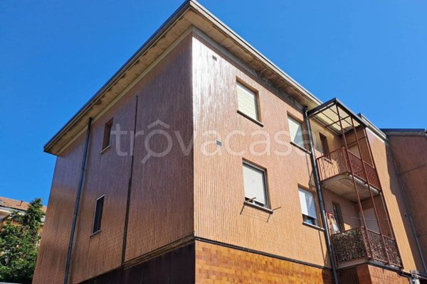 appartamento in vendita a Como in zona Prestino