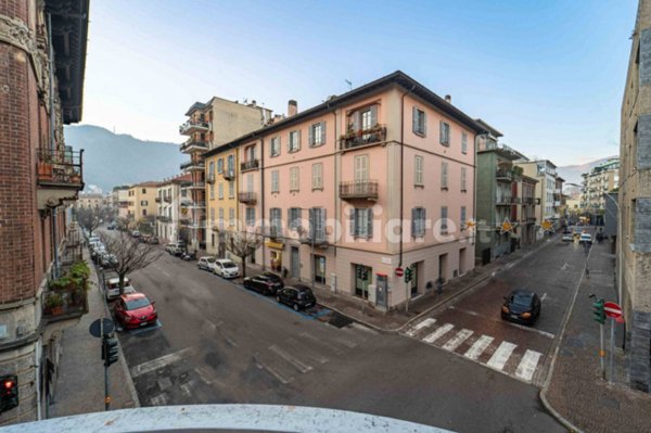 appartamento in vendita a Como in zona Como Centro
