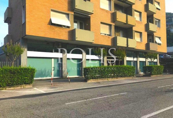 negozio in vendita a Como in zona Borghi