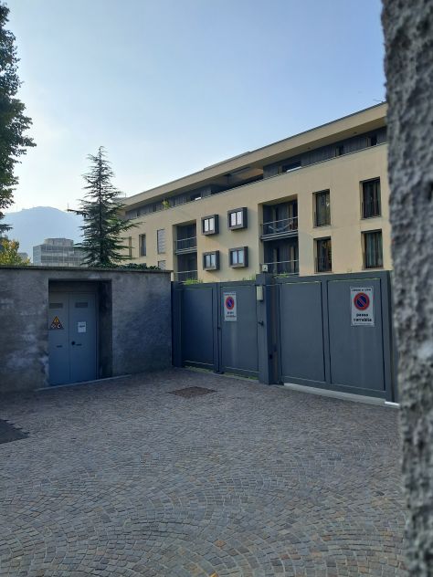 appartamento in vendita a Como in zona Borghi