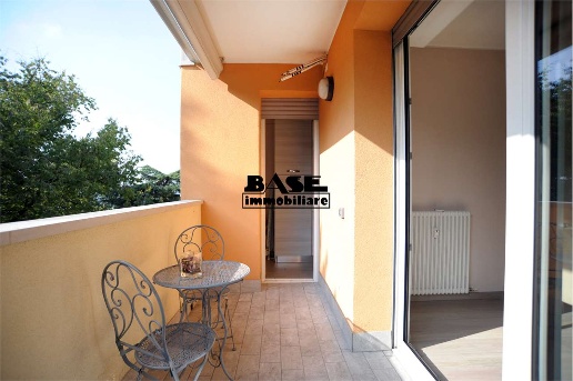 appartamento in vendita a Como in zona Albate