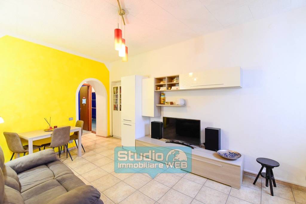 appartamento in vendita a Como in zona Como Centro