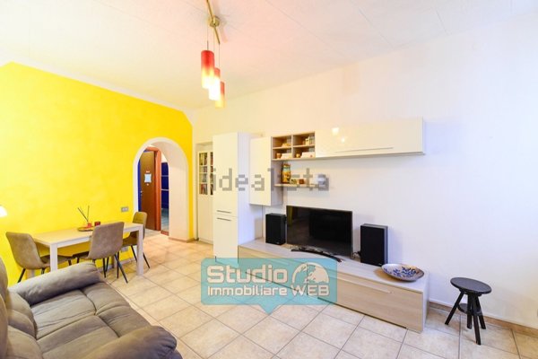 appartamento in vendita a Como in zona Via Milano