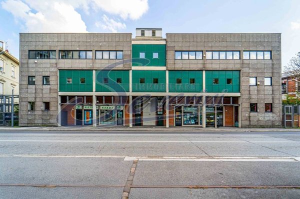 appartamento in vendita a Como in zona Camerlata